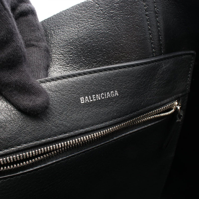 Balenciaga EVERYDAY TOTE XS Everyday Tote Tote Bag Bag Leather White 551810