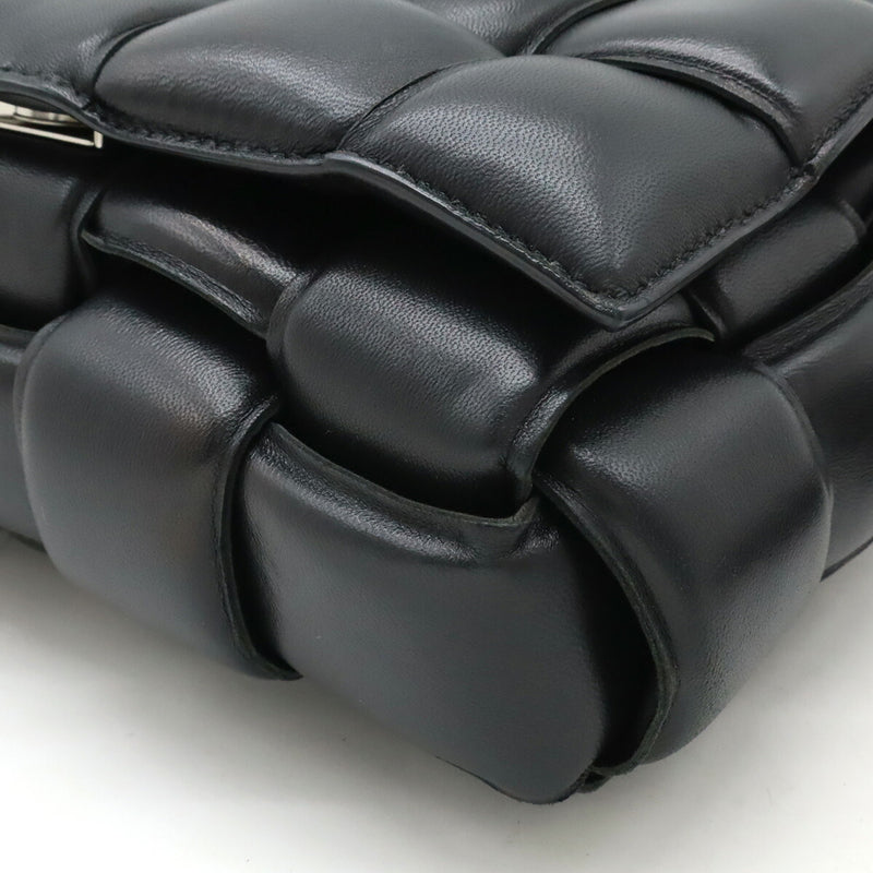 BOTTEGA VENETA Maxi Intrecciato Padded Cassette Shoulder Bag Pochette Crossbody