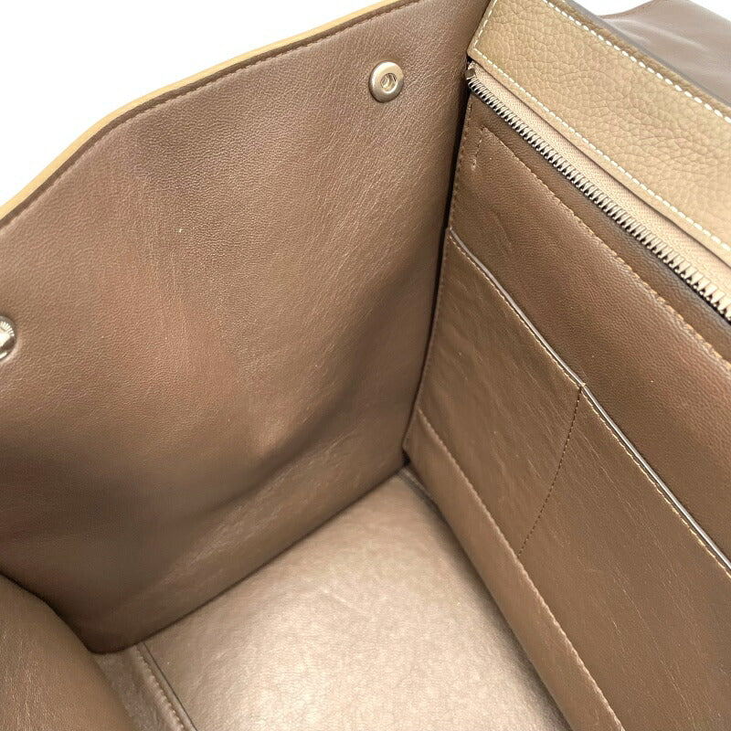 [★Up to 30,000 yen off coupon★9/1-9/11] CELINE Trapeze Medium 169543 Greige