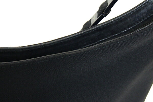 Ferragamo One Shoulder Bag AQ21 8801 Black Nylon Used Semi-shoulder Chain Black