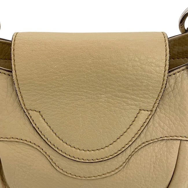 [Free Shipping] Salvatore Ferragamo Handbag ec-23957 Beige Gancini Beautiful
