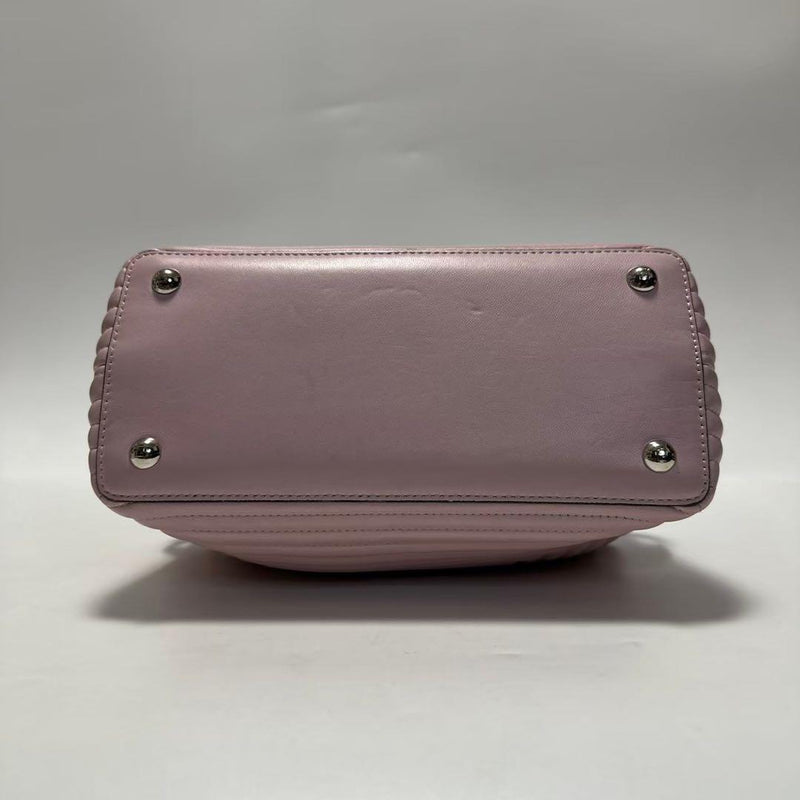 d36 [Extremely beautiful] FENDI leather leather.com chain shoulder bag handbag
