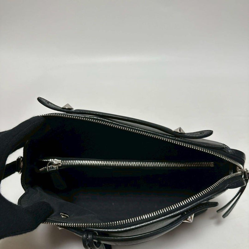 s80 [Extremely beautiful] FENDI by the Way Medium Black 2way Shoulder Bag
