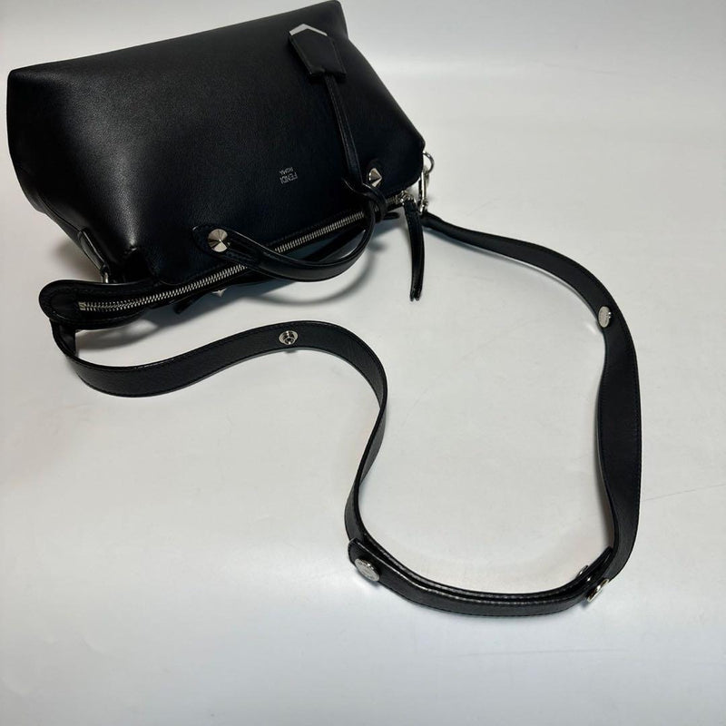 s80 [Extremely beautiful] FENDI by the Way Medium Black 2way Shoulder Bag