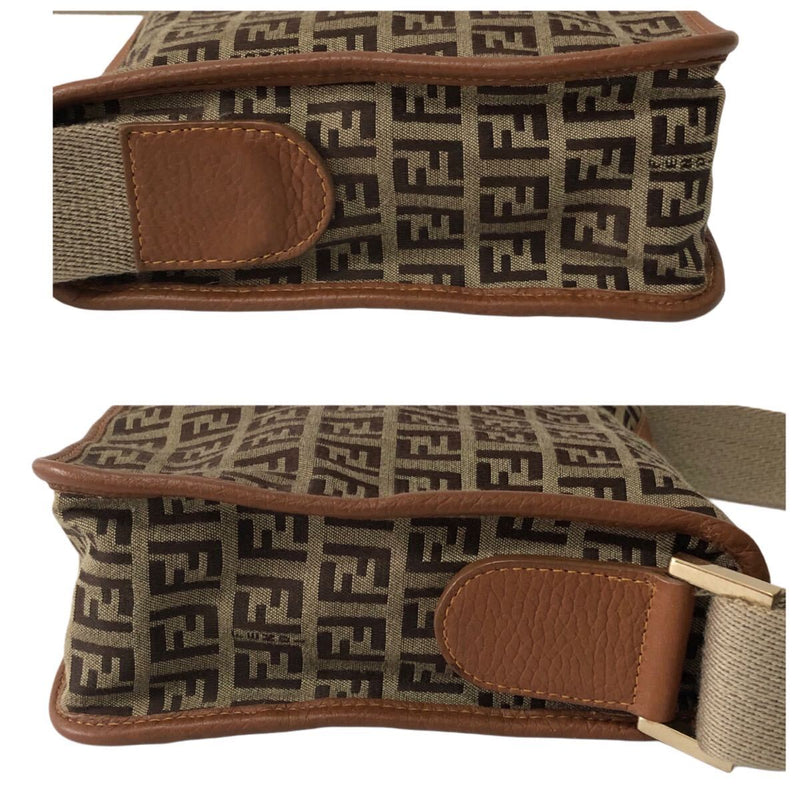 FENDI Shoulder Bag Crossbody 1692