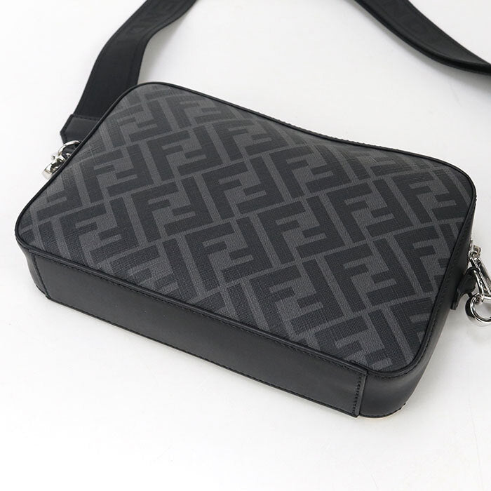 ・Unused FENDI Crossbody Shoulder Bag 7M0286 ALKA F0R2A Camera Case Diagonal