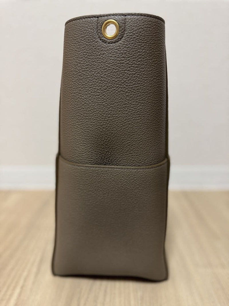 Brand new and unused CELINE Sangre Bucket Bag Greige
