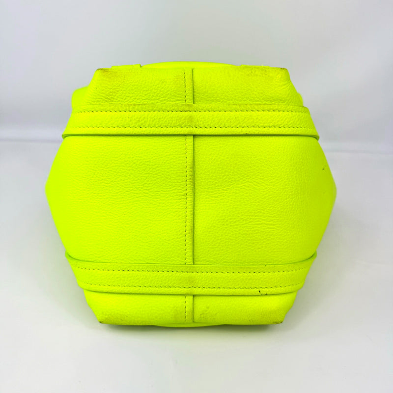 [Used] ＼Starts at 8pm on 9/4! Up to 12.7% OFF! /Balenciaga Everyday Tote XS