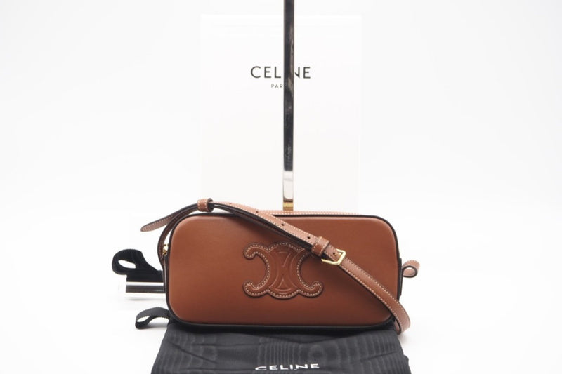 ☆3 big guarantee for peace of mind☆ Rank A <CELINE Celine/Handbag> 10J583DR8