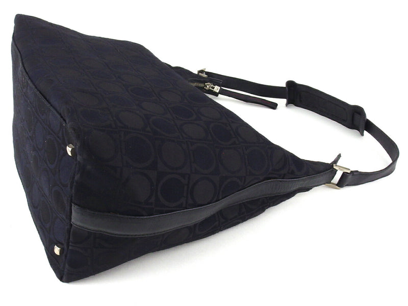[Rakuten Super SALE 10% OFF] Salvatore Ferragamo Shoulder Bag Gancini Pattern