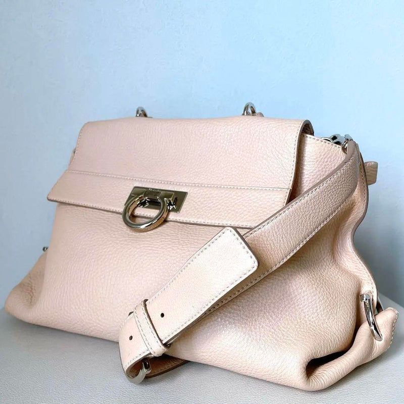✨Extremely beautiful✨Salvatore Ferragamo Mini Sofia 2way Shoulder Bag
