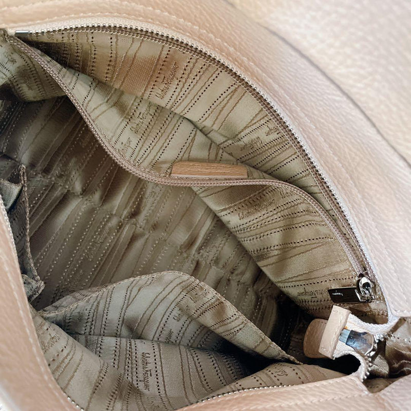 ✨Extremely beautiful✨Salvatore Ferragamo Mini Sofia 2way Shoulder Bag