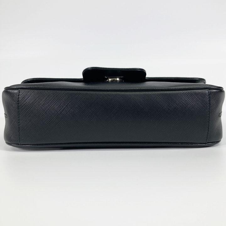 Salvatore Ferragamo Gancini Shoulder Bag Leather Chain
