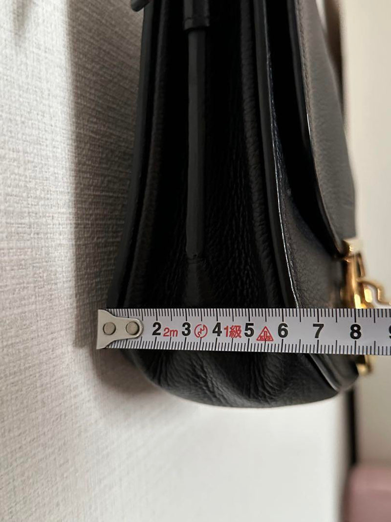 ❣️Ferragamo ferragamo❣️ Shoulder Gancini Bag