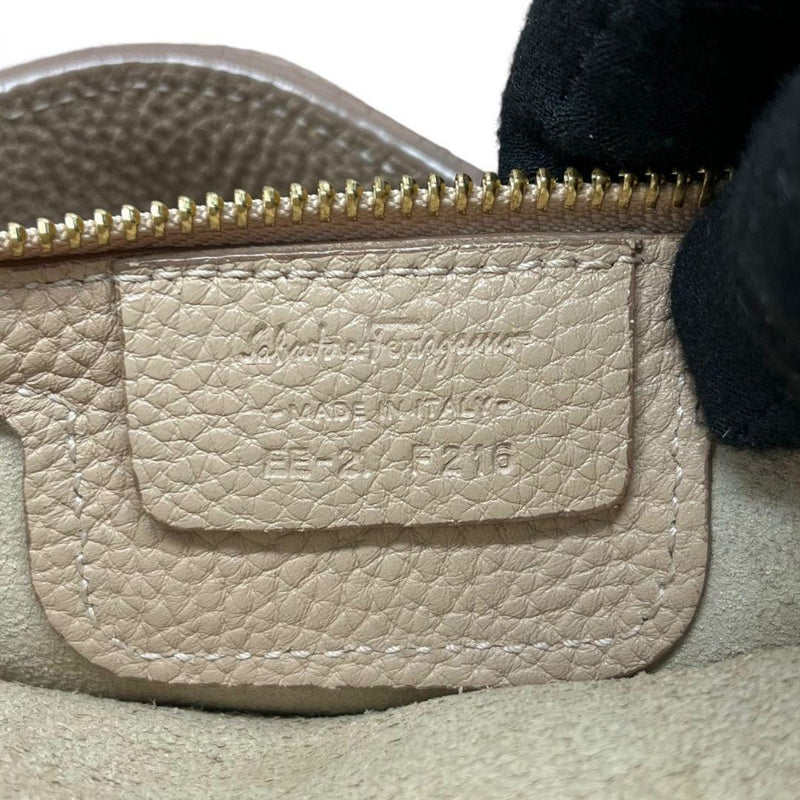 ☆Good condition☆Ferragamo Amy Tote Bag Gancini Fringe Pink Beige