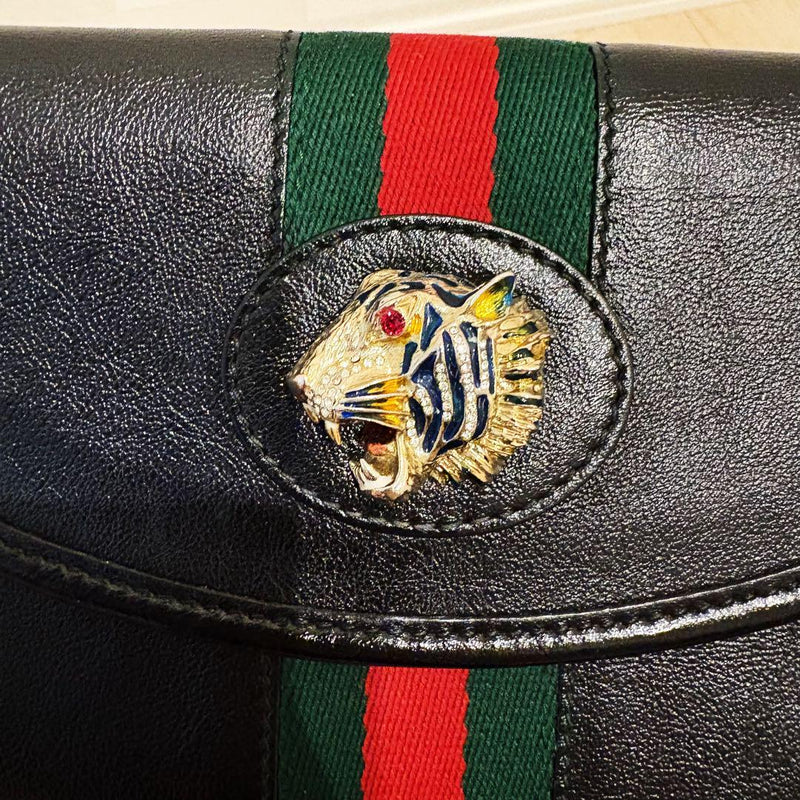 First come, first served [Extremely beautiful] Gucci Raja Tiger Shoulder Bag