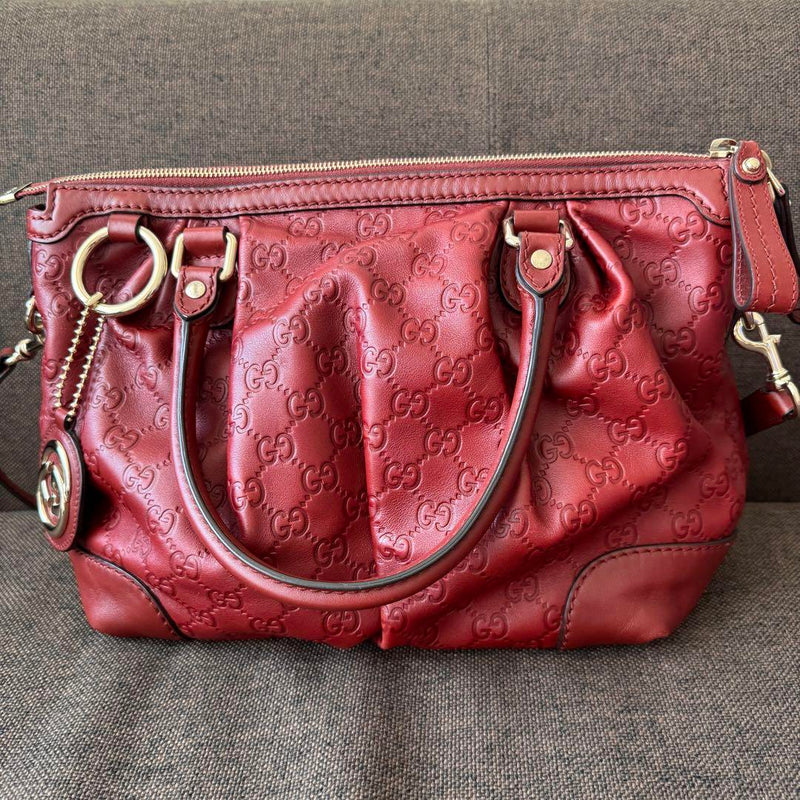 ⭐︎SALE⭐︎GUCCI Red GG Pattern Shoulder Bag