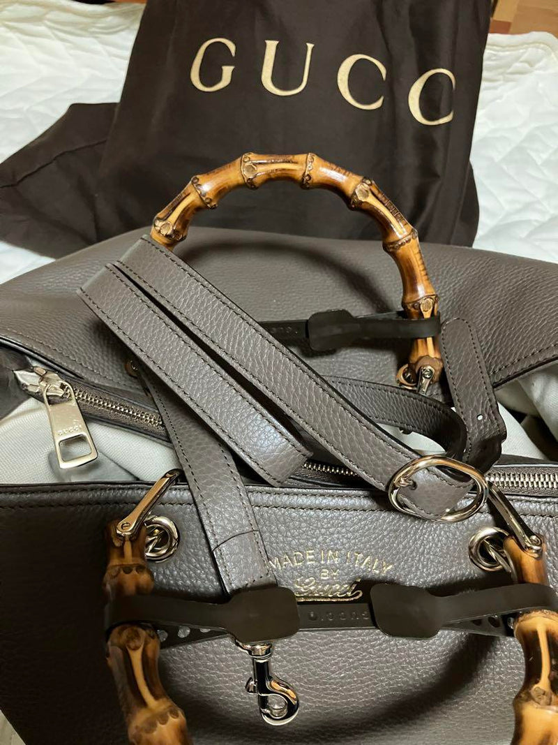 GUCCI Greige Leather Handbag