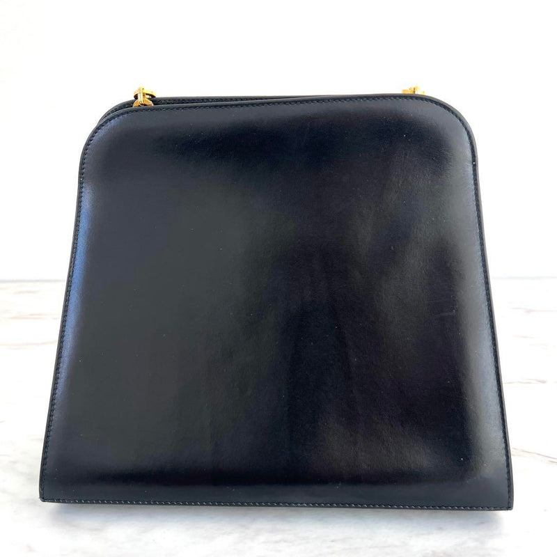 ♦️Good condition♦️Ferragamo Gancini Chain Shoulder Bag