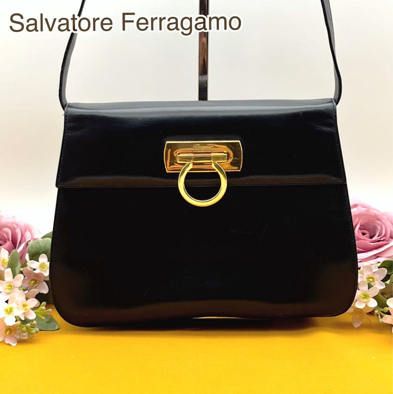 ✨Rare✨Ferragamo Gancini Shoulder Bag Clutch Bag 2way Black
