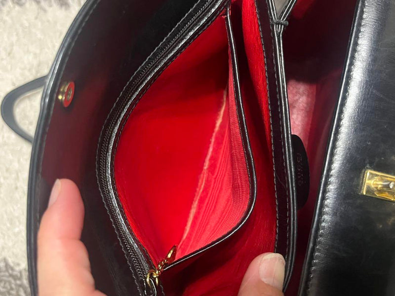(Good condition) Old Gucci Shoulder Bag Horseshoe Hardware Leather