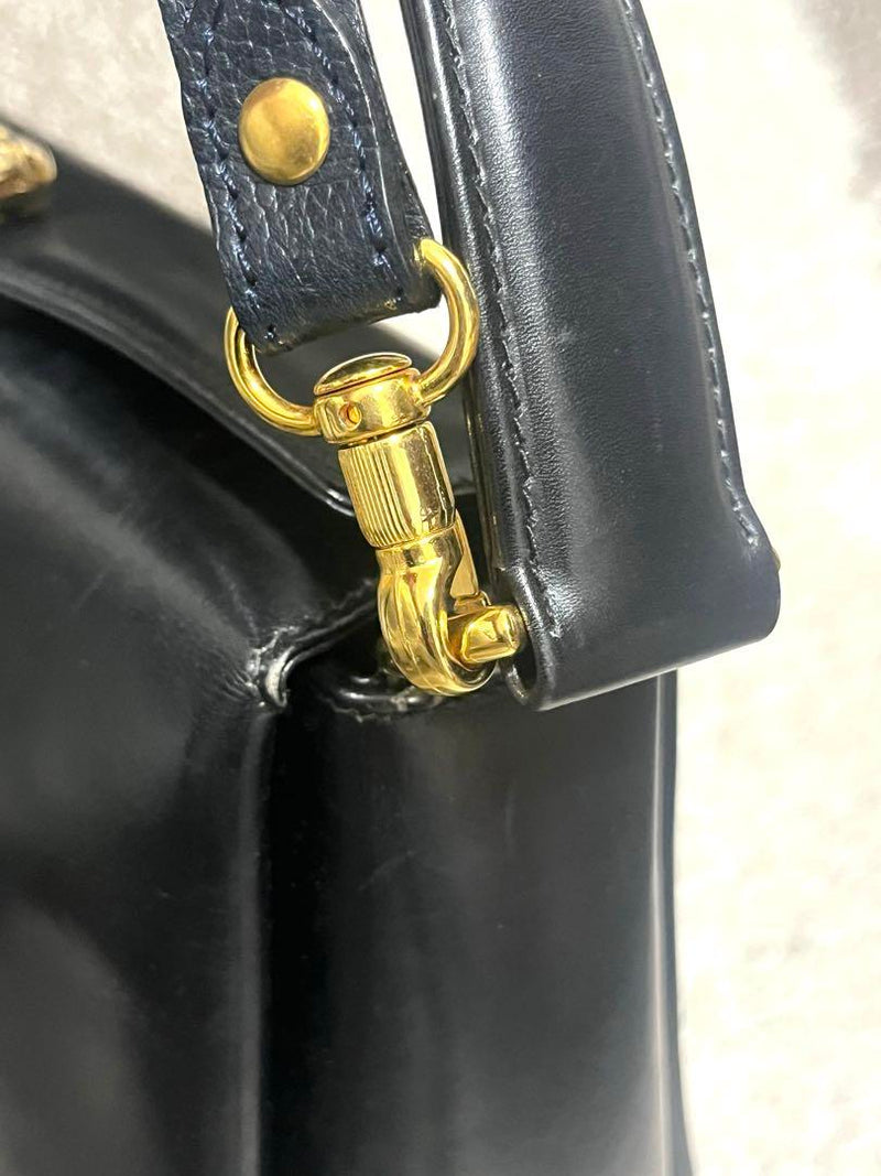(Good condition) Old Gucci Shoulder Bag Horseshoe Hardware Leather