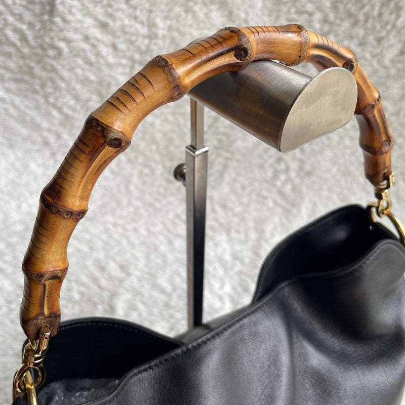 Good condition ✨GUCCI Handbag Bamboo All Leather Black