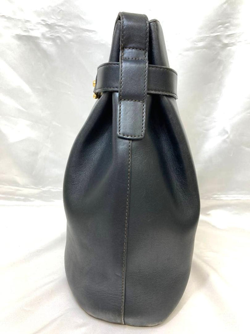 ♡Safe appraisal ♡Salvatore Ferragamo Gancini Bucket Bag Drawstring Bag Leather