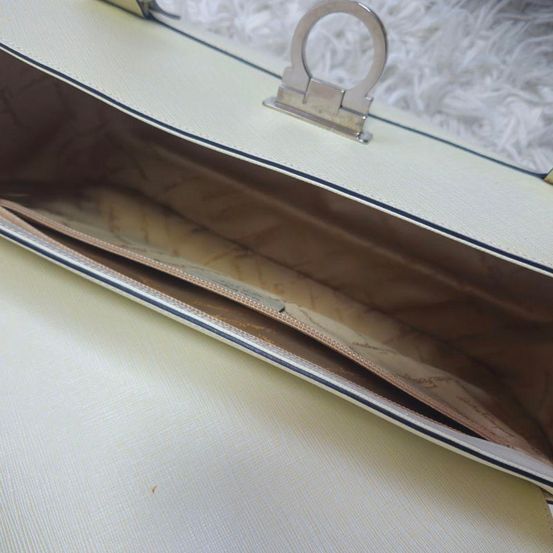 ✨Good condition✨Salvatore Ferragamo Handbag
