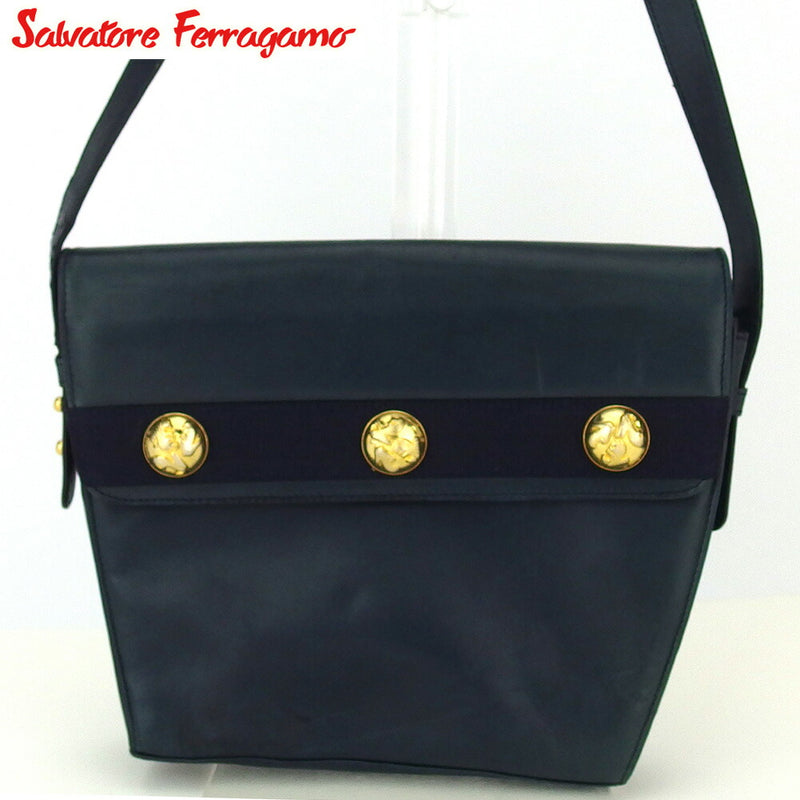 [Rakuten Super SALE 10% OFF] Salvatore Ferragamo Shoulder Bag Shoe Motif Button