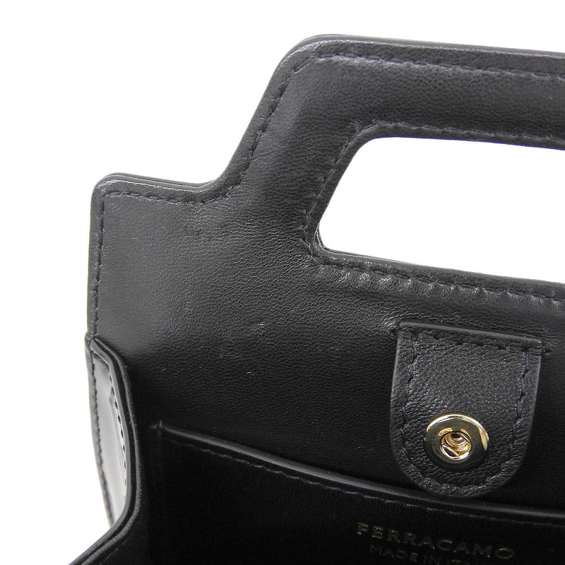 [Guaranteed authenticity] Super beautiful Salvatore Ferragamo with cloth bag